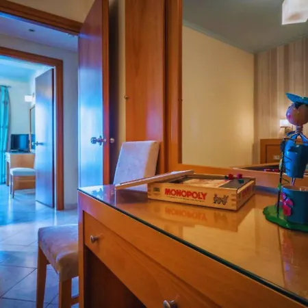 Plaza 3* Zakynthos Town