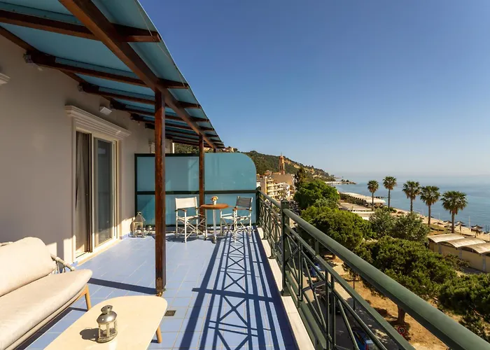 Plaza 호텔 자킨토스 타운